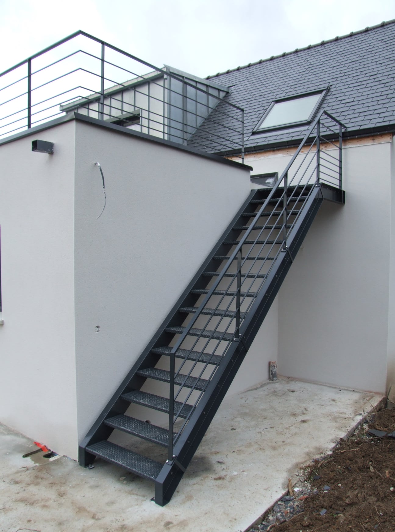 Escalier extérieur, garde-corps terrasse